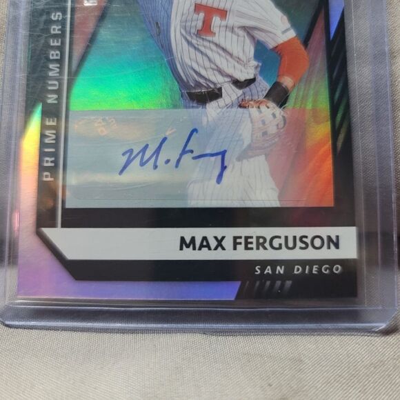 Panini Elite Extra Max Ferguson San Diego holographic signed rookie card #61/73 - Picture 2 of 12